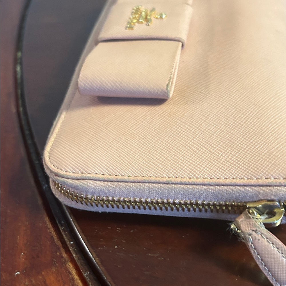 Prada Pink Saffiano Leather Bow Zip Wallet - Picture 4 of 11
